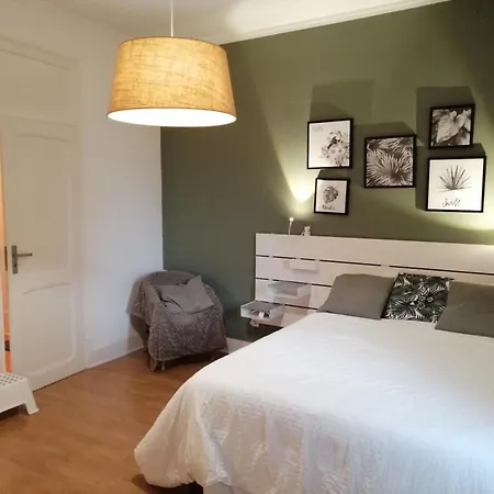 Homestay Regueirao Anjos *