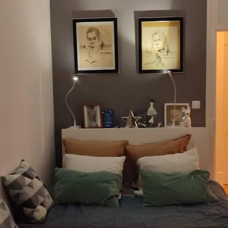 Quarto em Acomodações Particulares Regueirao Anjos *